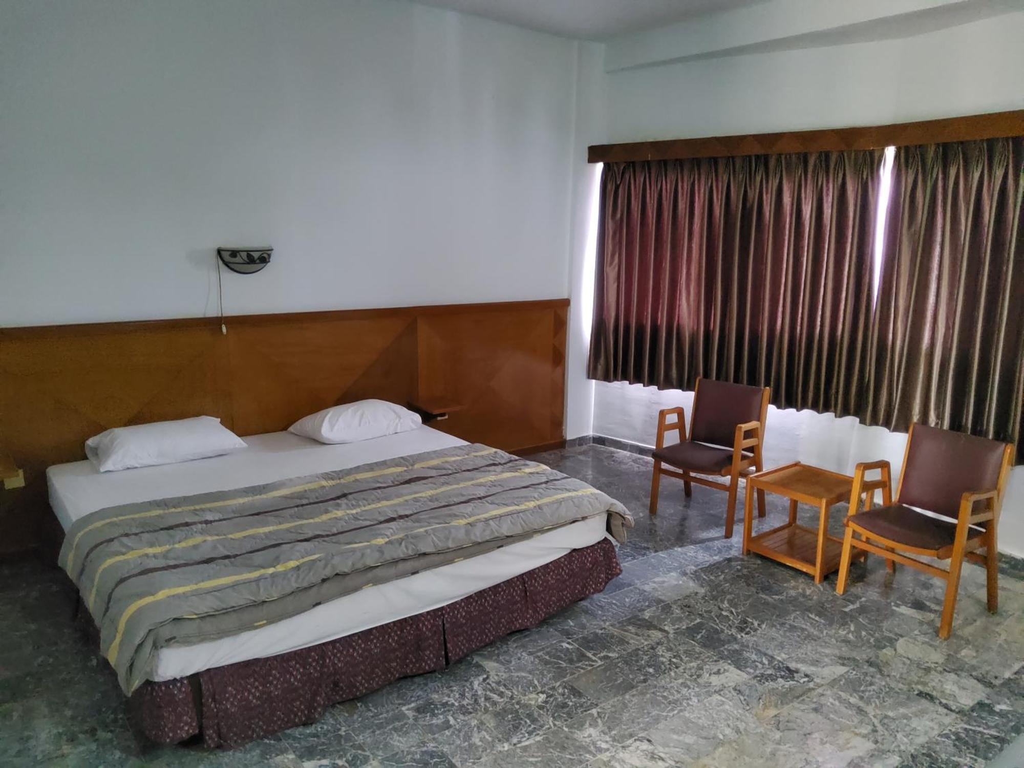 Hotel Kumala Samudra Cikakak Ngoại thất bức ảnh